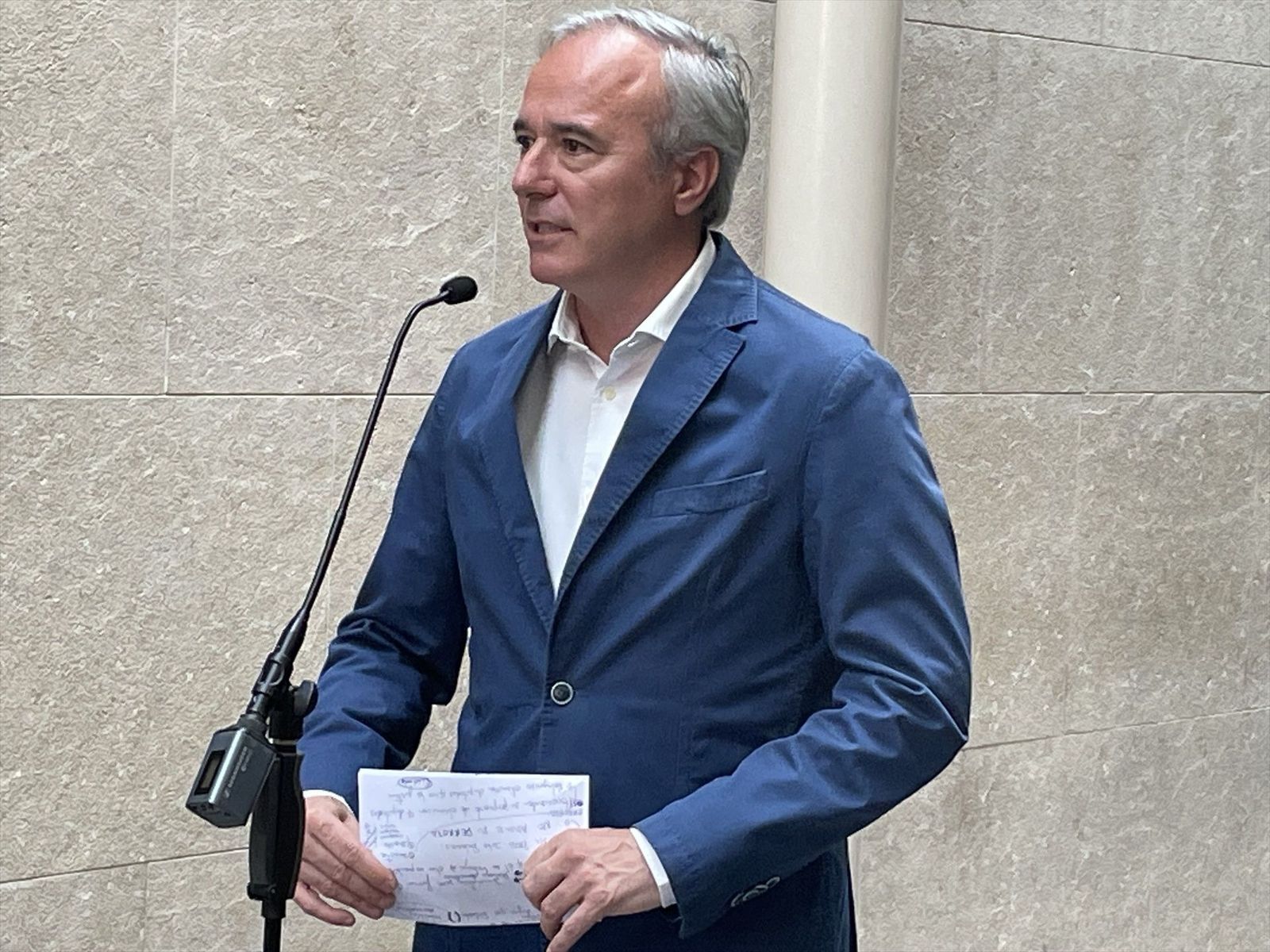 El líder del PP de Aragón pide al resto de partidos que se abstengan para ser investido presidente