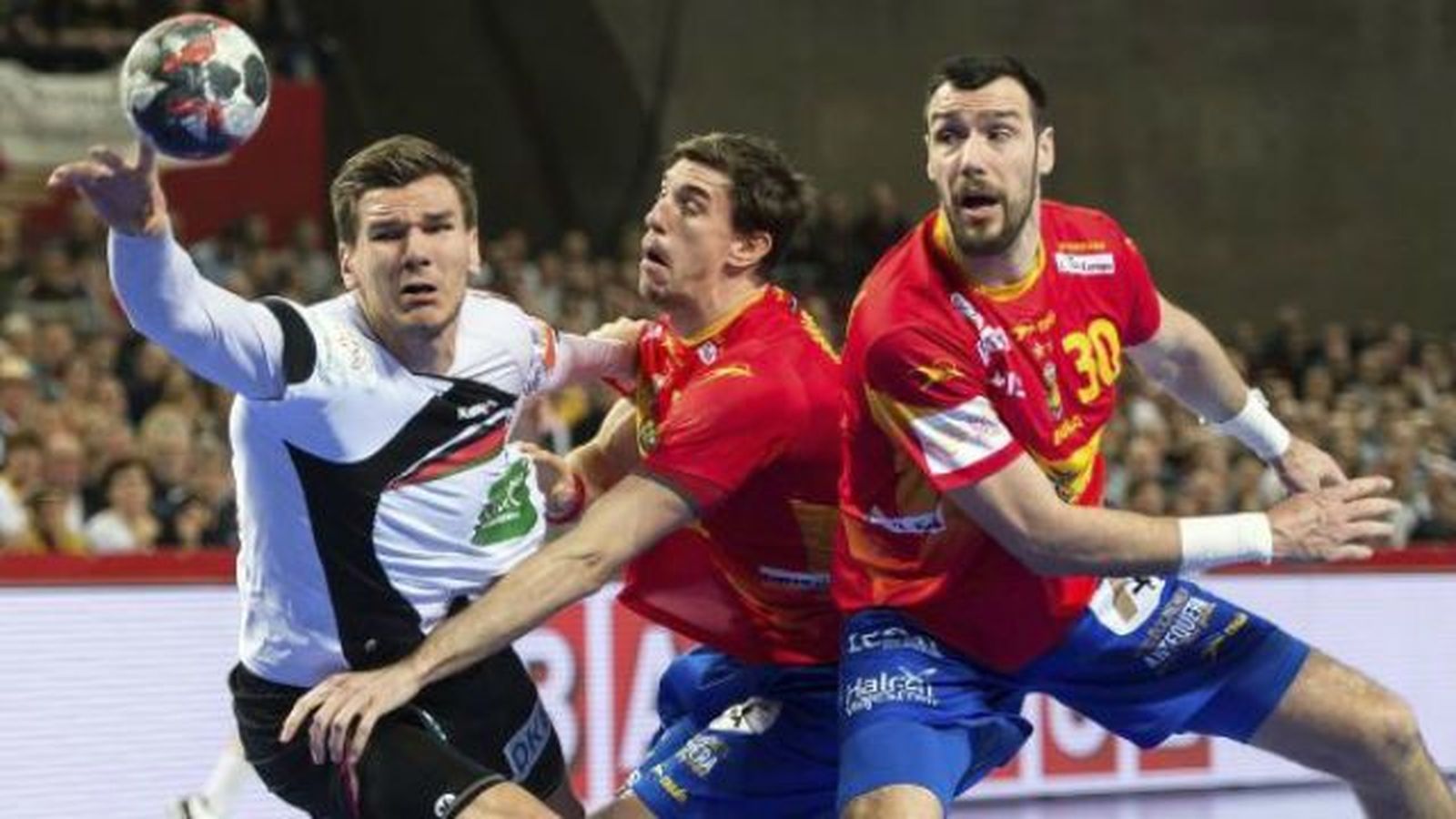 32-29. España gana a Alemania en su debut en el Europeo