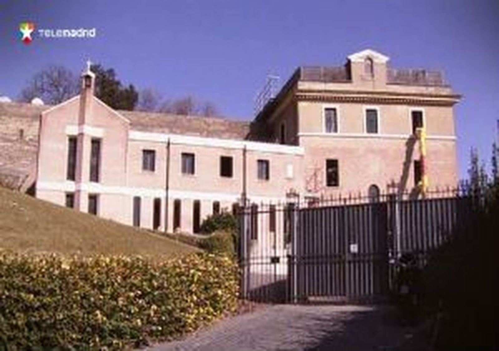 El monasterio 'Mater Ecclesiae' se acondiciona para recibir al Papa