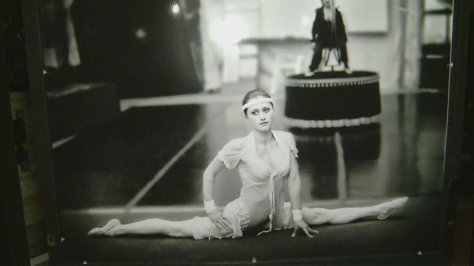 Exposición fotográfica del Circo del Sol en el Centro Cultural Casa de Vacas