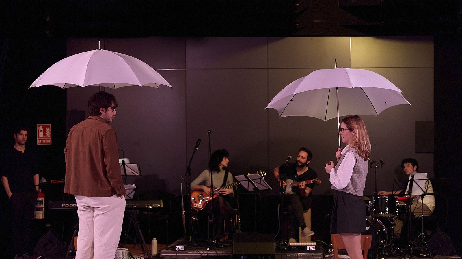 Ensayo de 'Constelaciones'