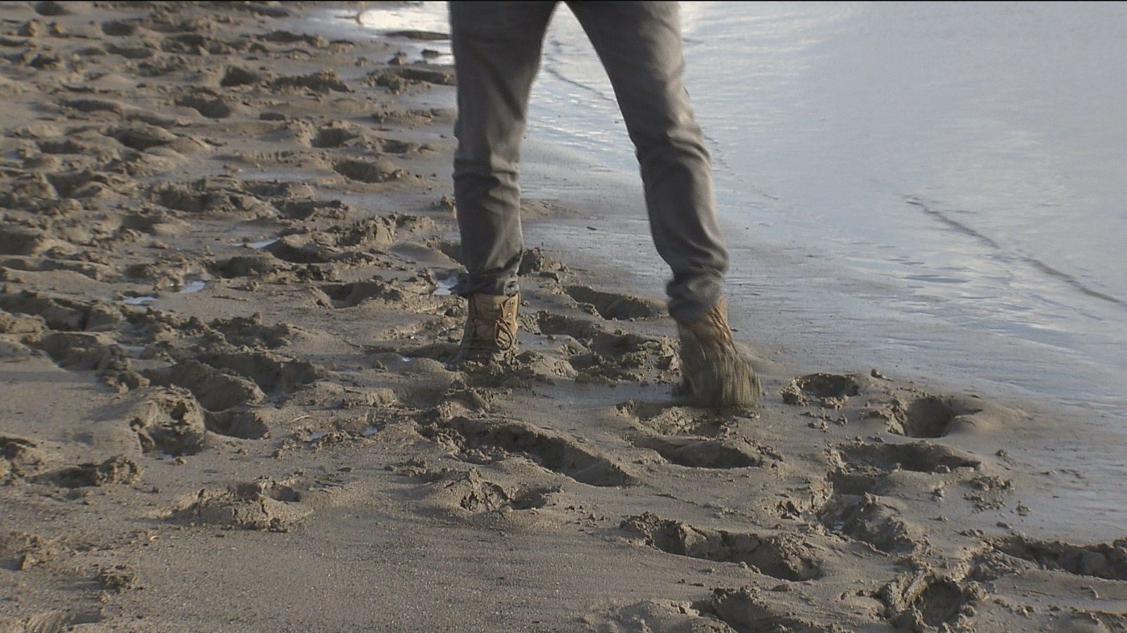 El peligro de pasear por zonas enfangadas de los embalses