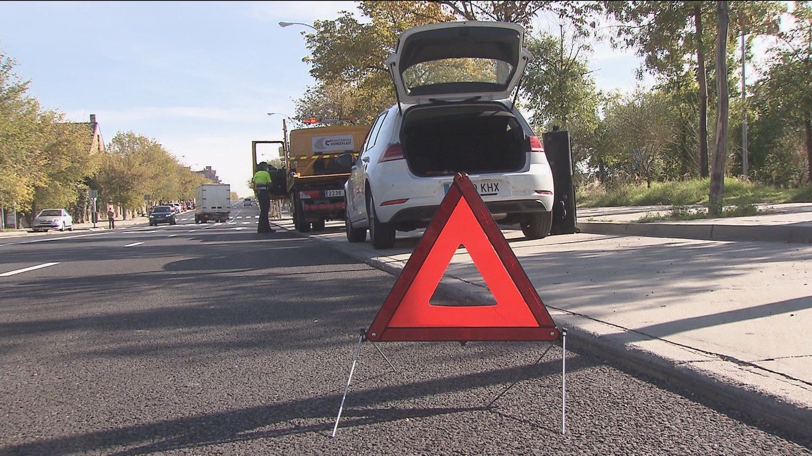 Los gruistas piden con urgencia un reglamento ante los peligros del auxilio en carretera