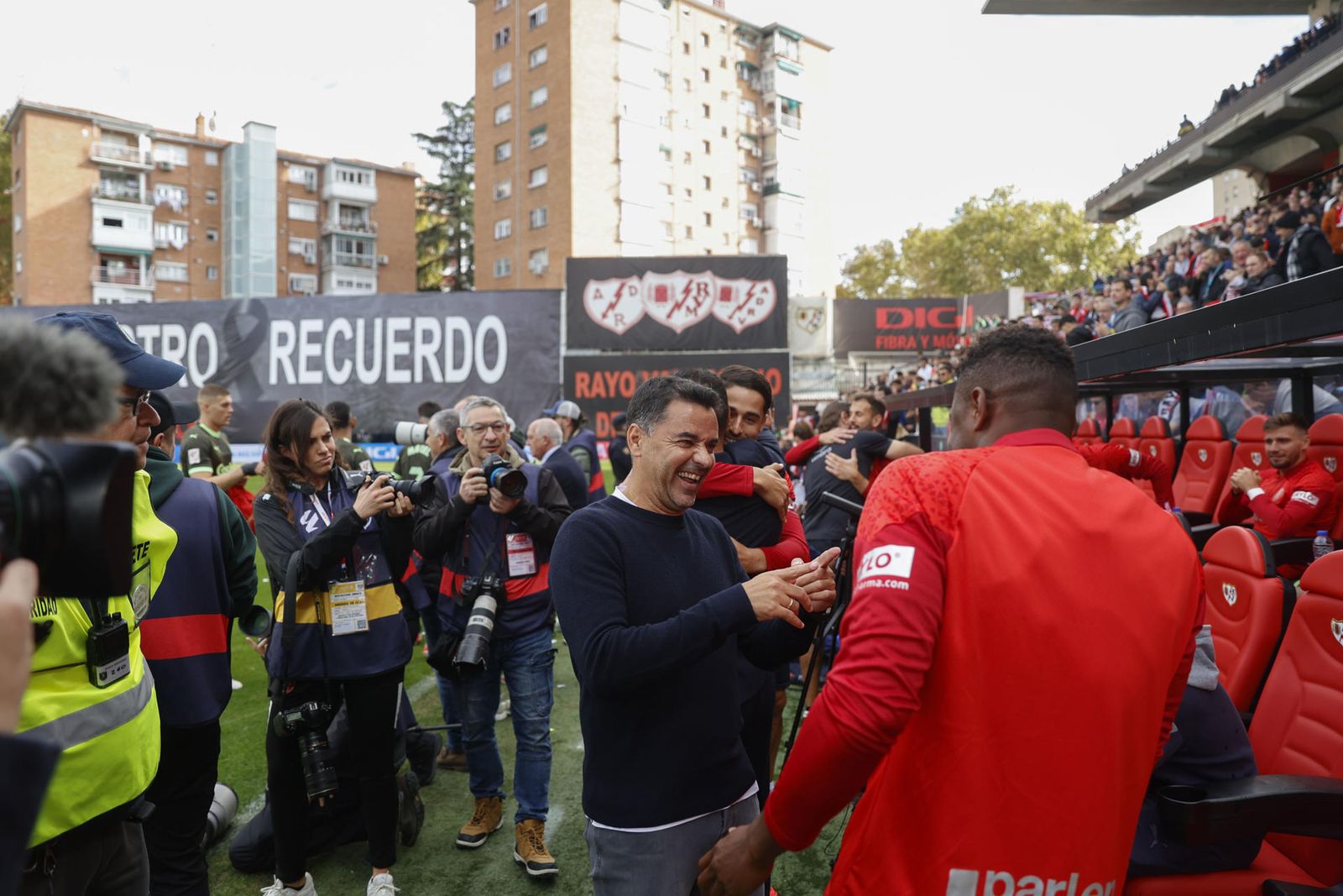 1-2. Míchel y su Girona se llevan los tres puntos de Vallecas