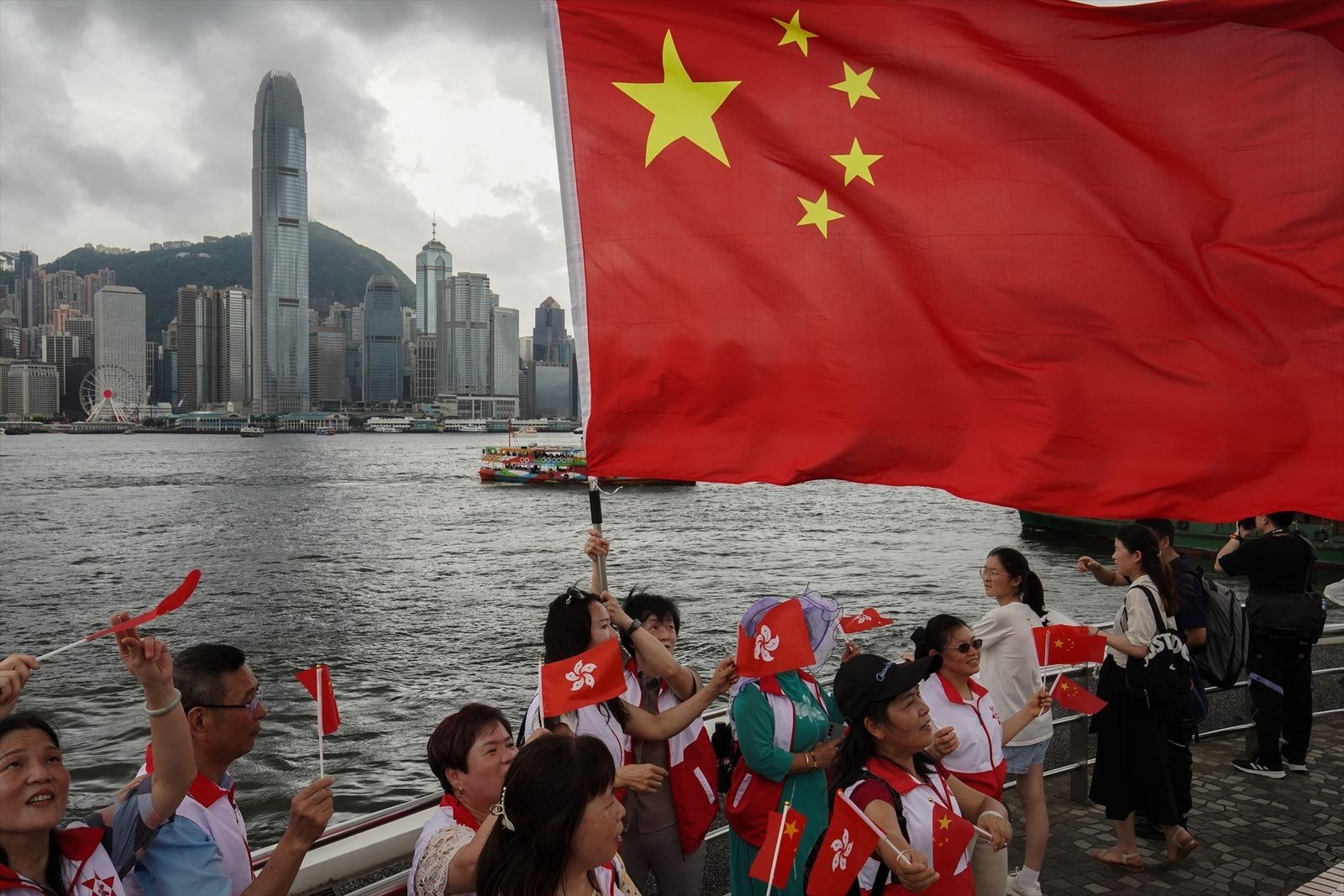 Bandera china sobre Hong Kong