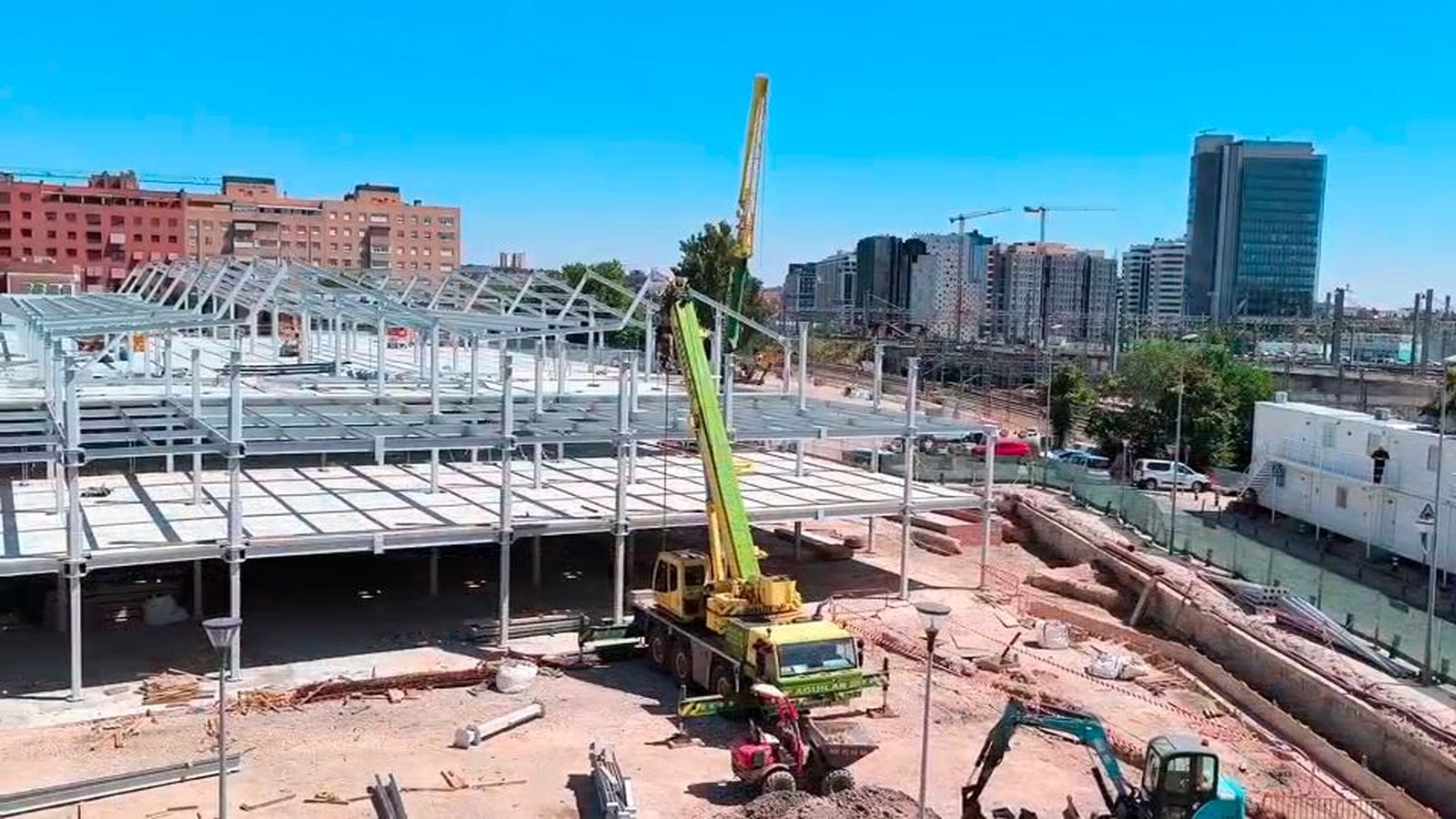 El youtuber que arrasa en las redes contando las obras de Madrid