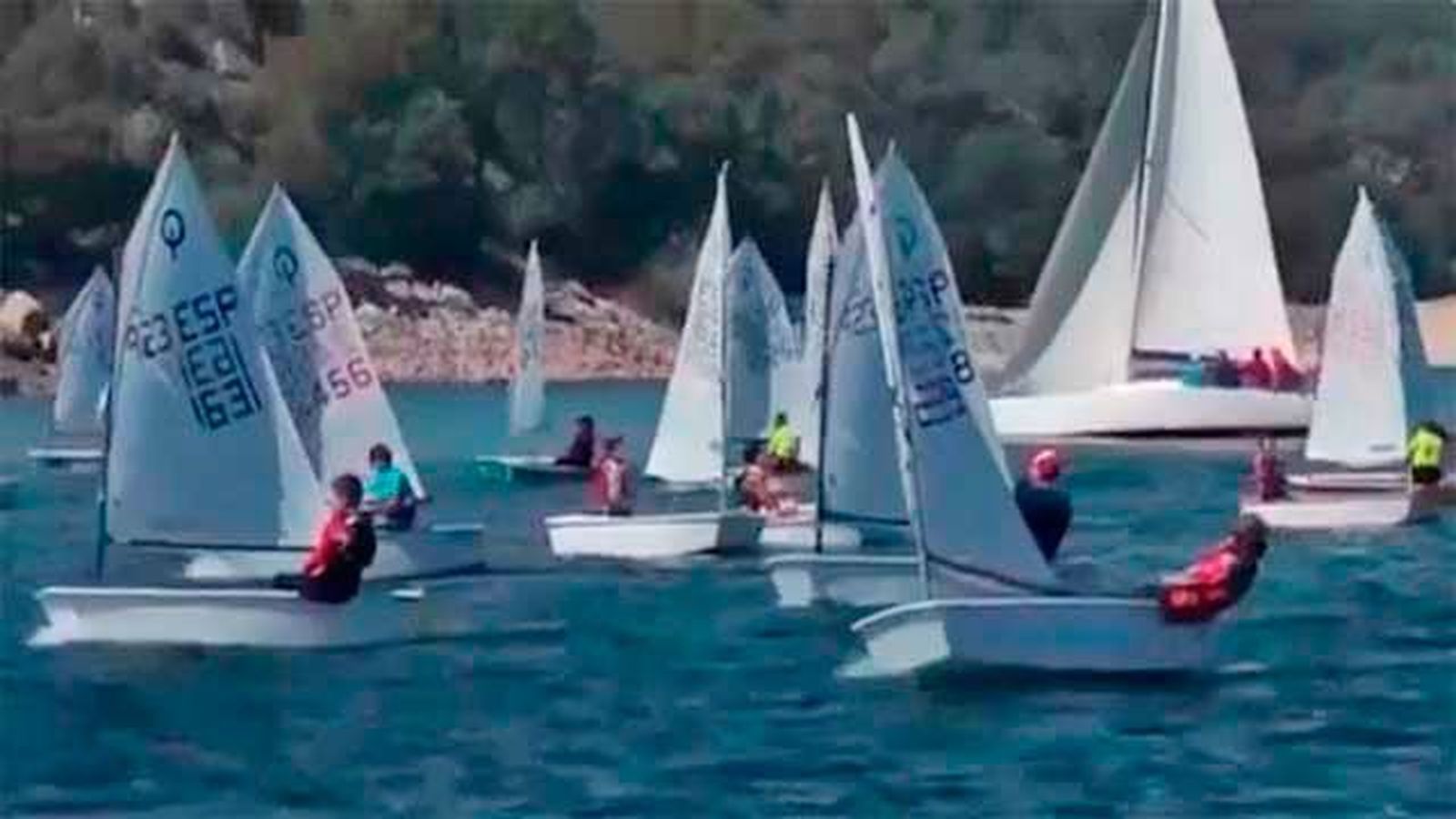 El pantano de San Juan acogerá un centro de entrenamiento de Vela