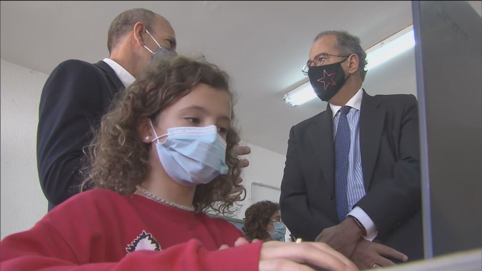 La Comunidad de Madrid implanta un nuevo programa para educar en ciberseguridad a alumnos, docentes y familias
