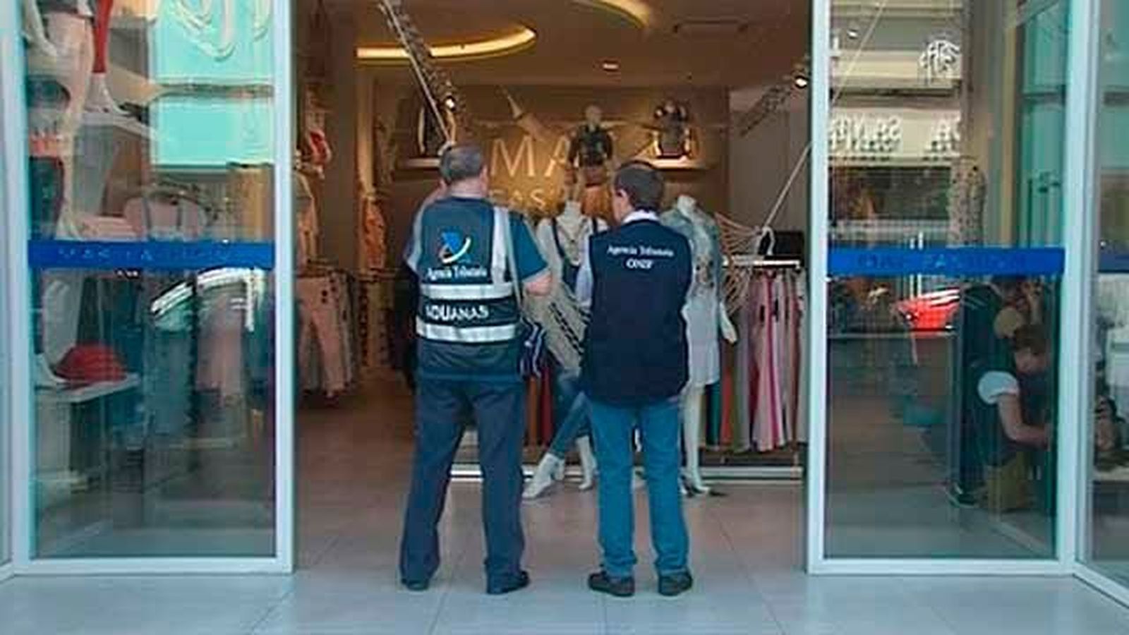 Hacienda registra 60 naves contra el fraude en productos chinos