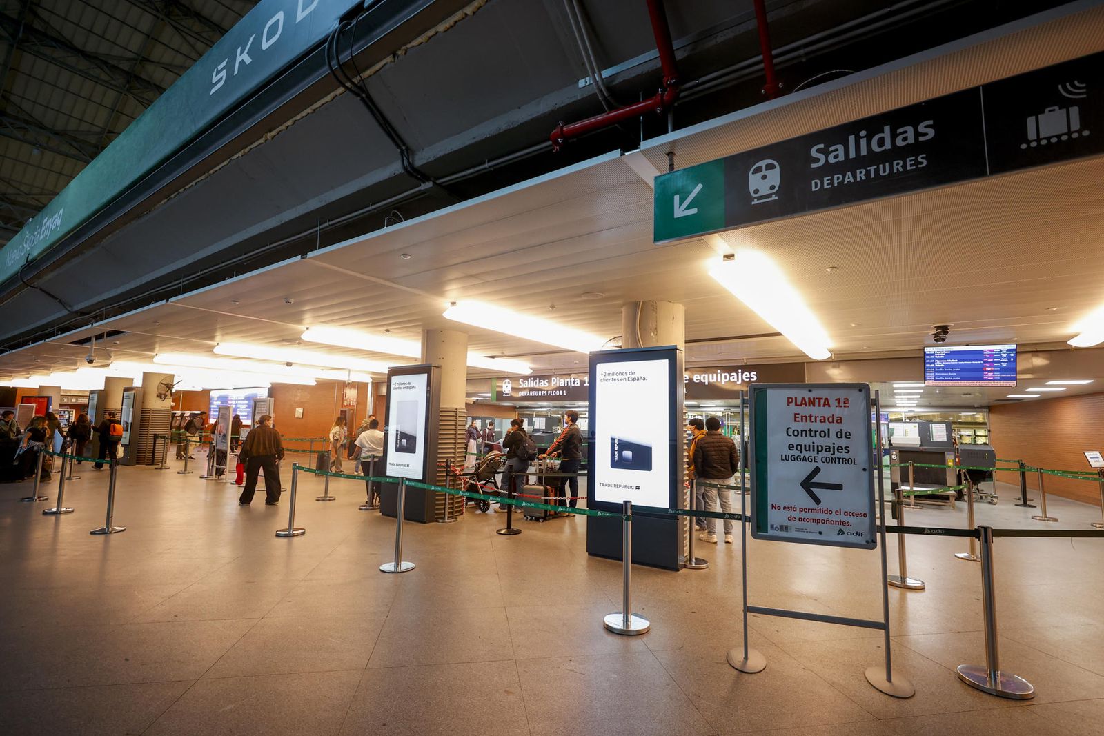 Pasajeros en la estación de Atocha