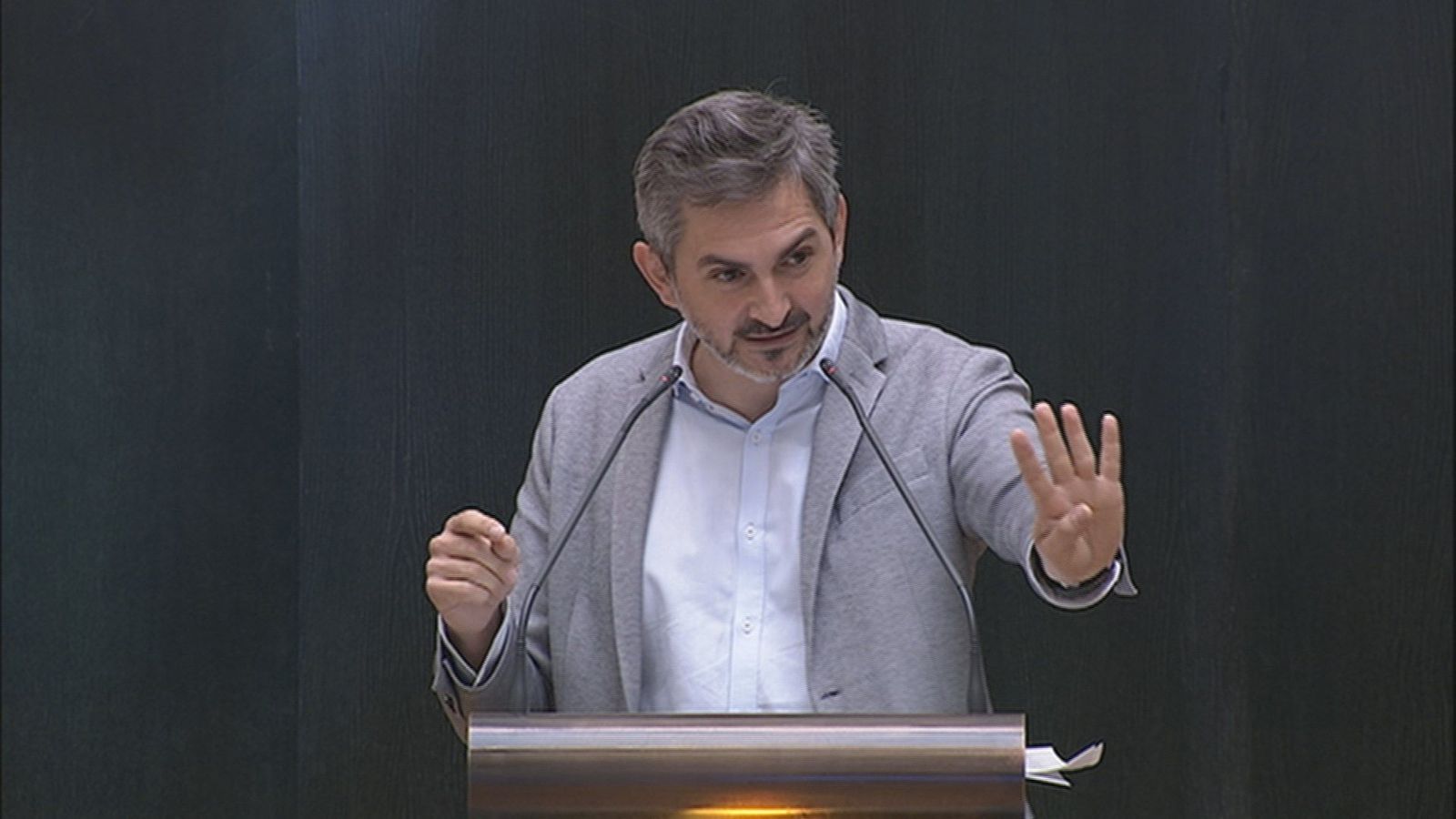 El Pleno del Ayuntamiento de Madrid aprueba la activación de la tarjeta monedero en agosto