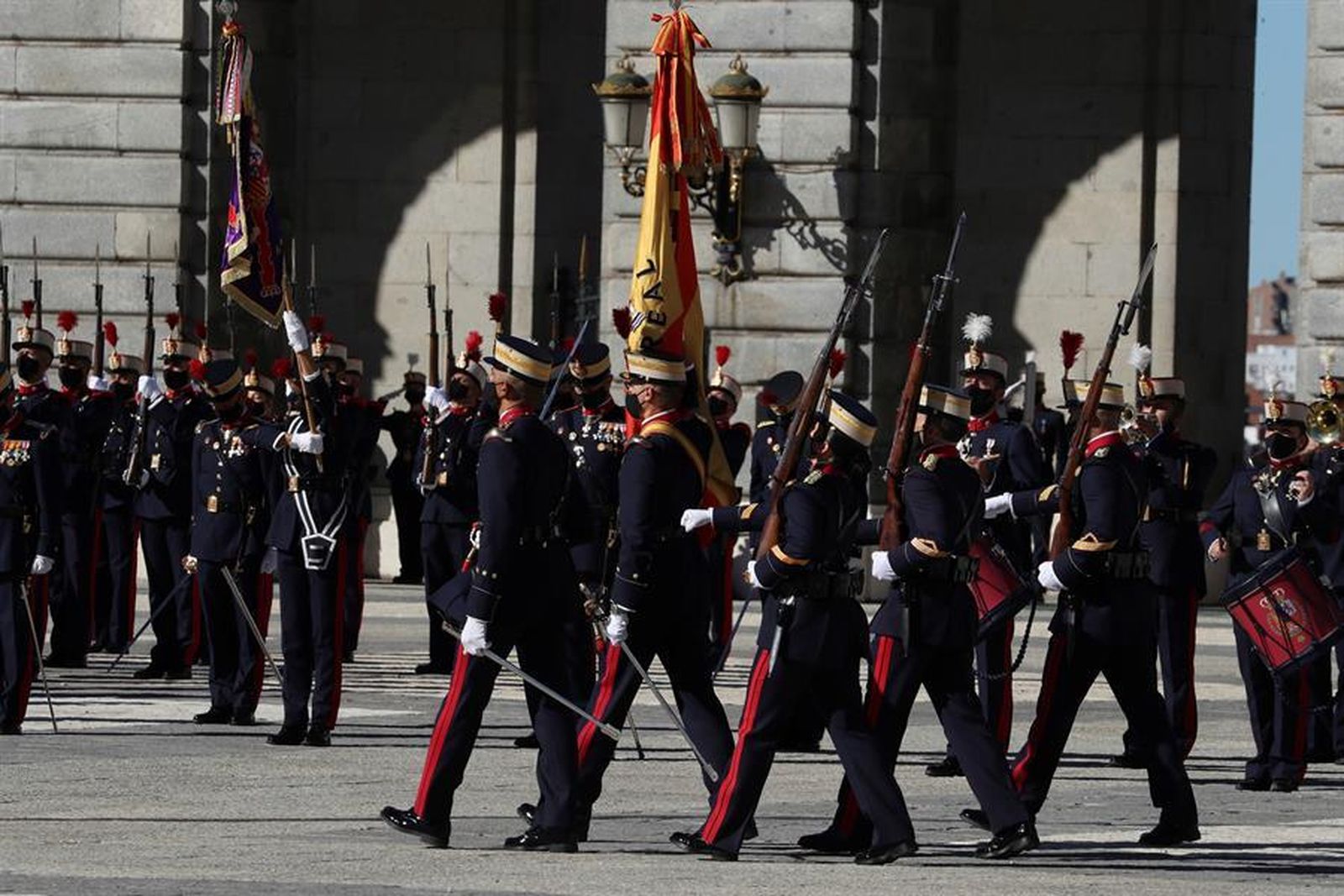 Desfile militar en el Día de la Fiesta Nacional