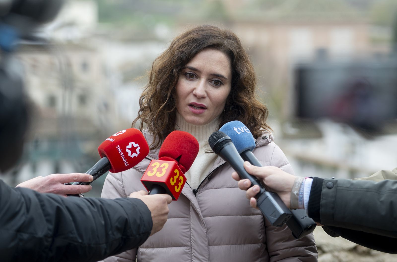 Ayuso dice que en Madrid no hay "un problema sanitario" sino un "problema político"