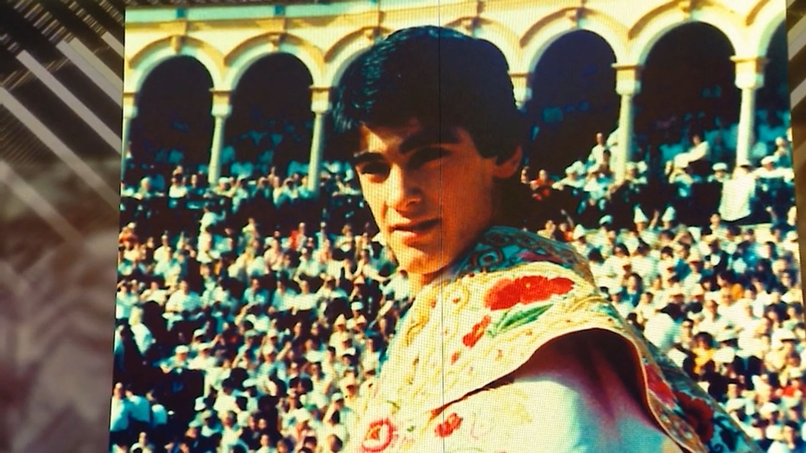 Jesulín vestido de torero
