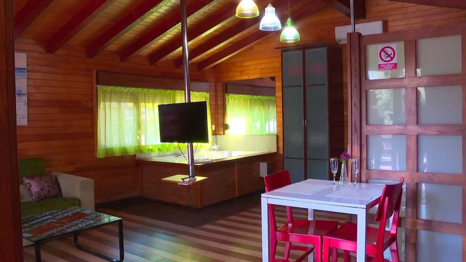 Los campings madrileños rozan el lleno total este verano