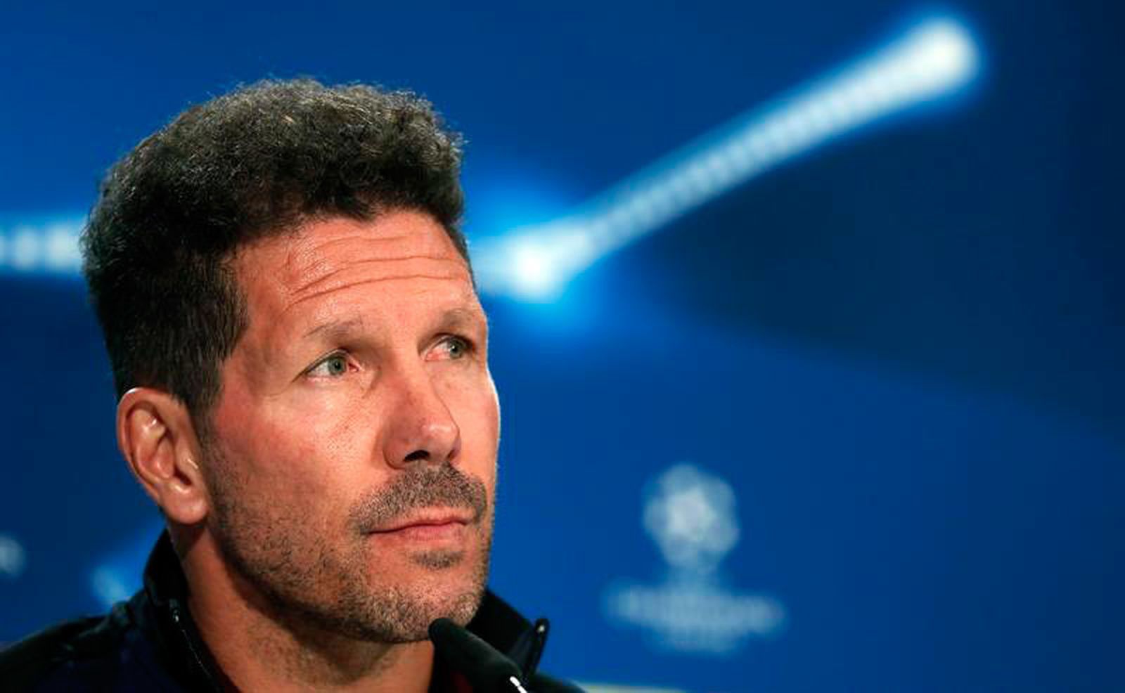 Diego Pablo Simeone en rueda de prensa en el Vicente Calderón
