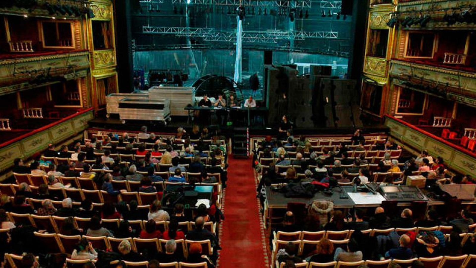 El teatro Gran Vía se inunda de clásicos como 'La verbena de la Paloma'