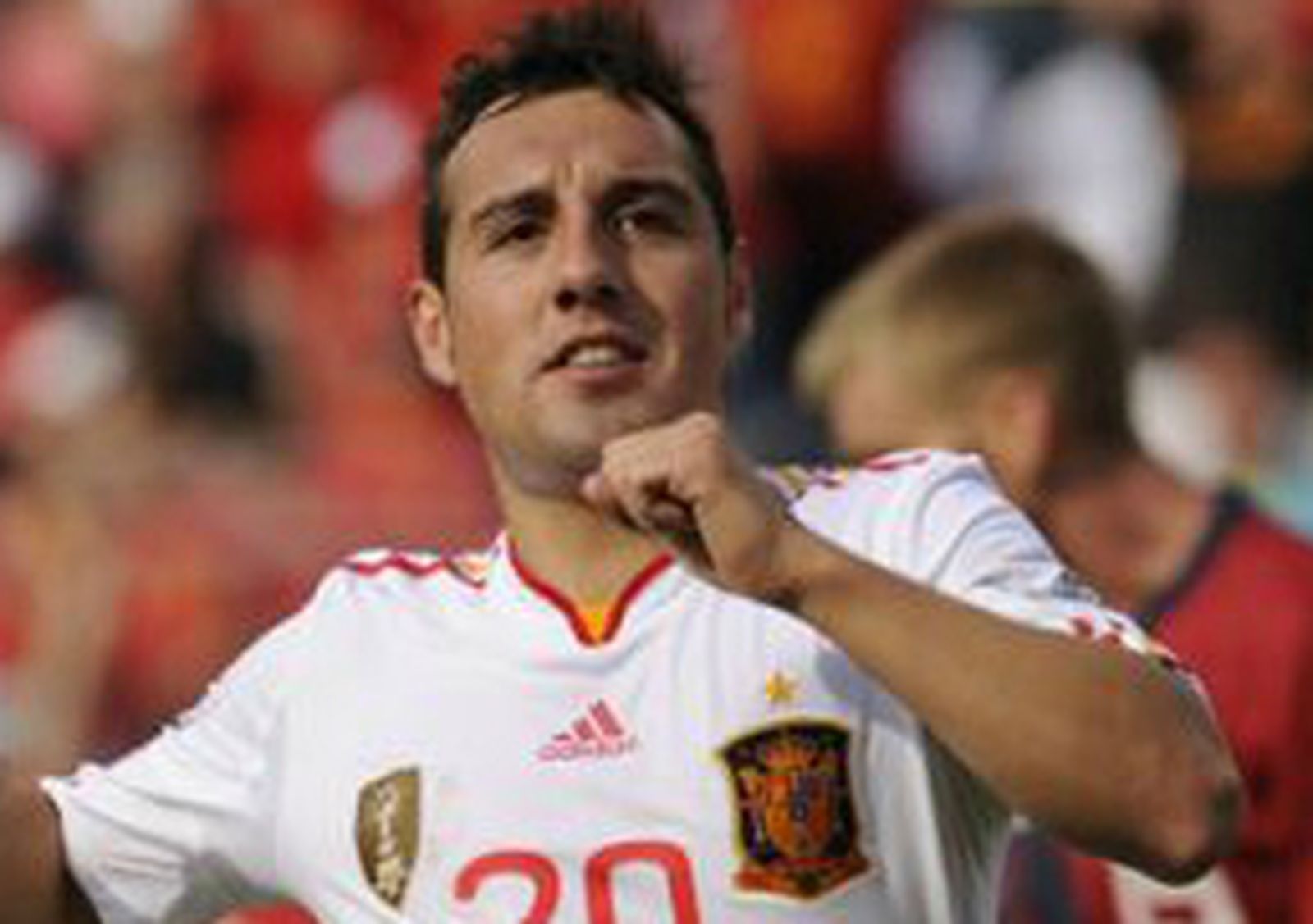 Cazorla decidido a "ganar títulos" con el Arsenal