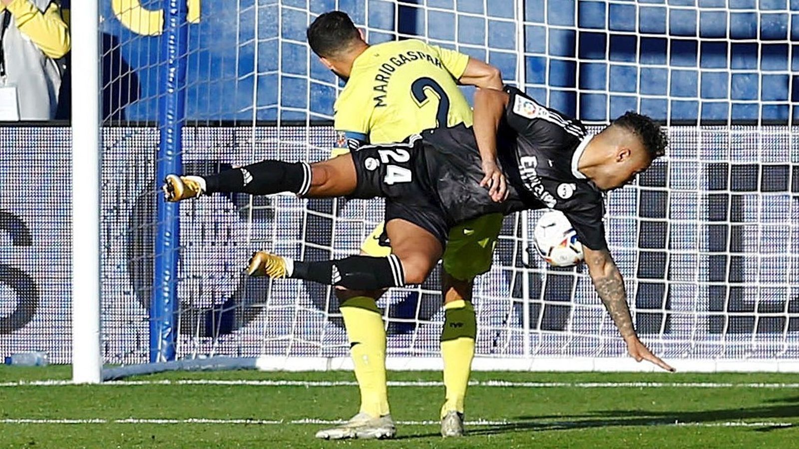 Mariano ante el  Villarreal