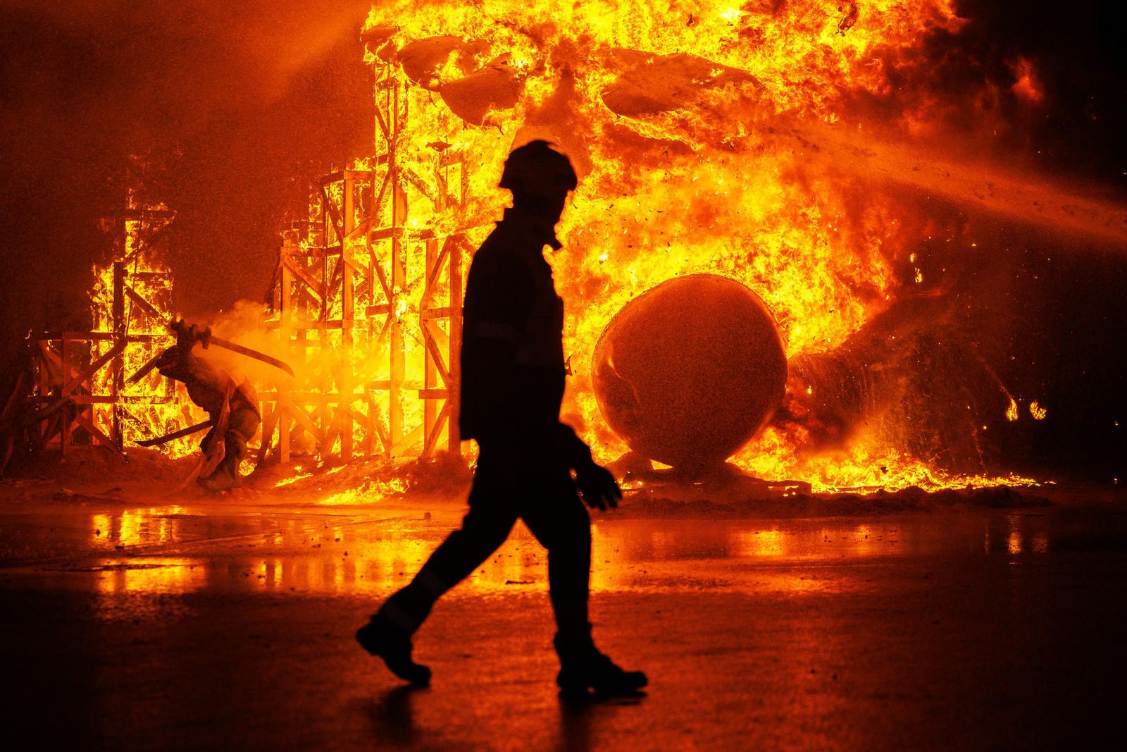 La Cremà pone fin a las  Fallas 2024