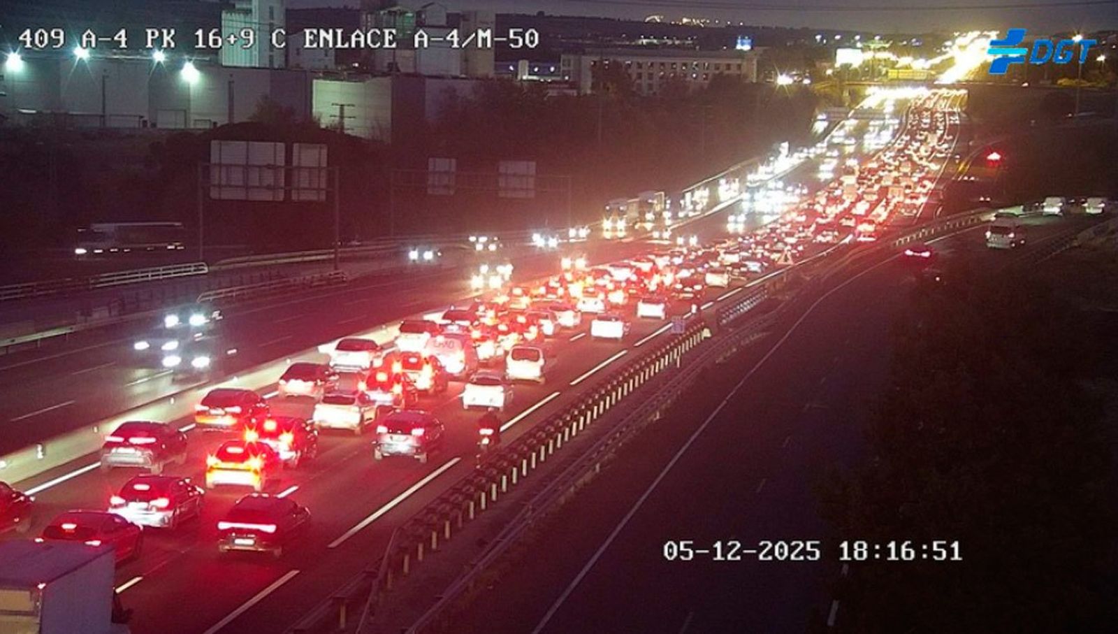 Tráfico lento de salida en la A-4  entre Getafe y Pinto y en la A-6 a la altura de Las Rozas