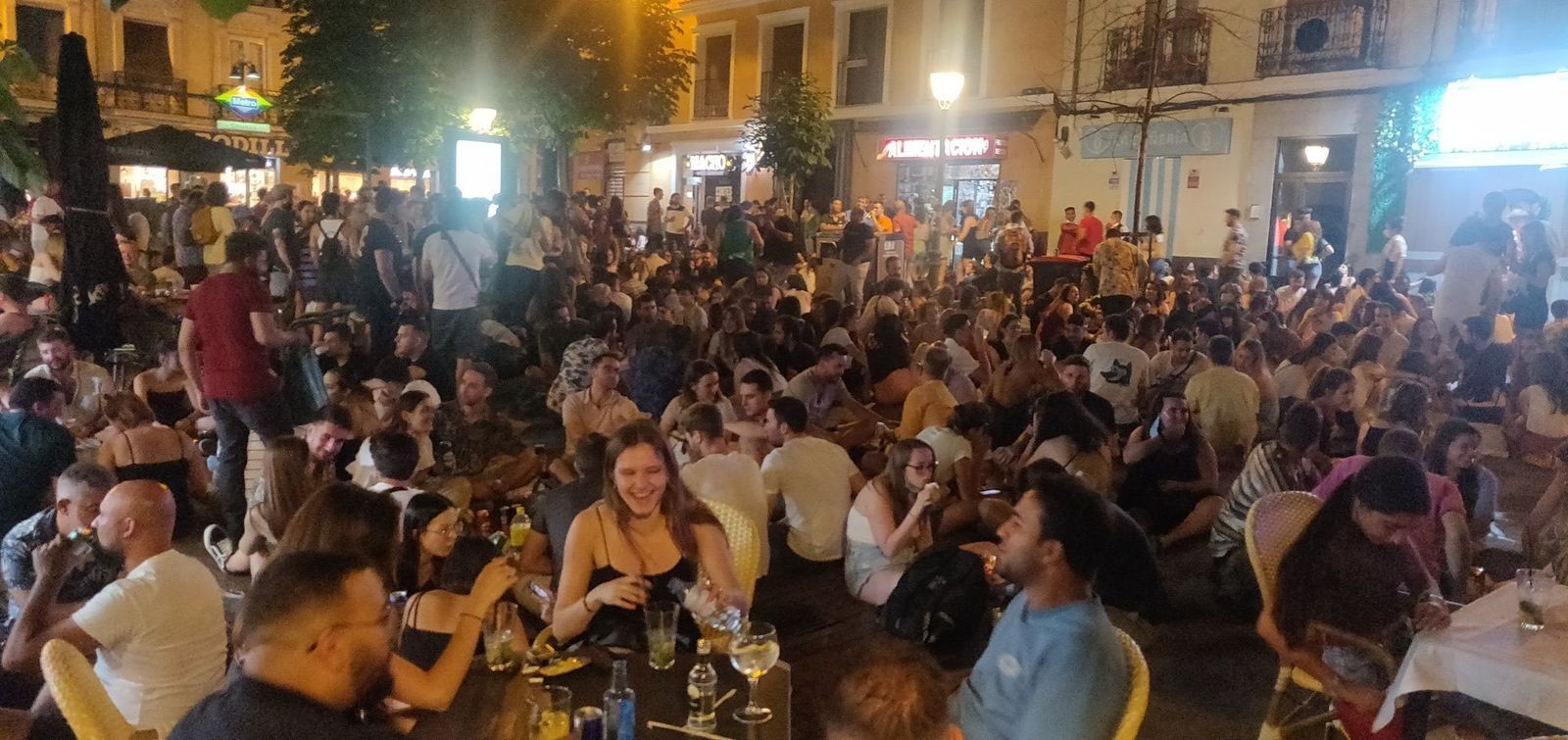 Plaza Pedro Zerolo