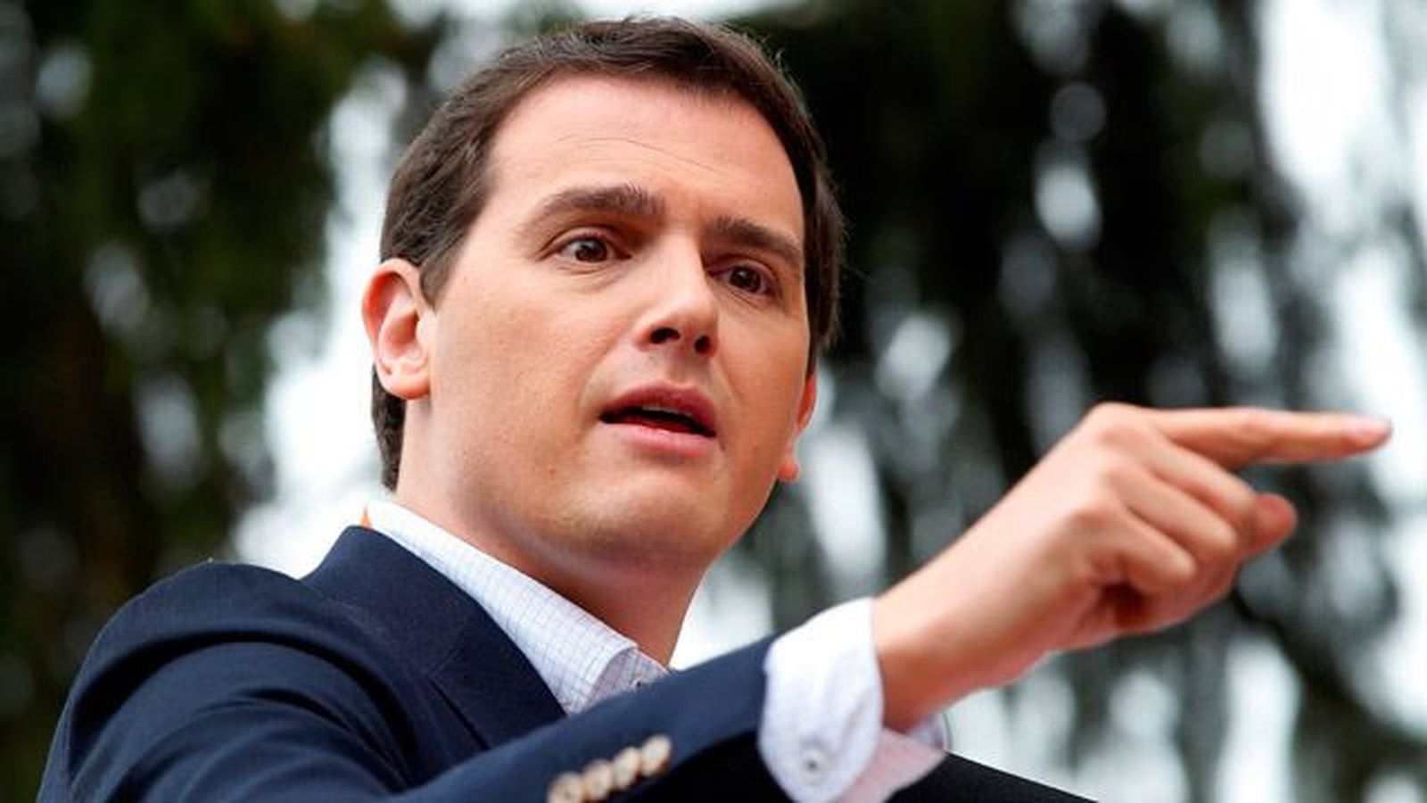 Rivera pide a Rajoy que "por una vez" tome una decisión sobre Cifuentes