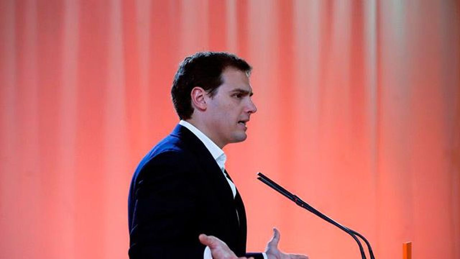 Rivera tilda de "degeneración" la negociación para nombrar al presidente de RTVE