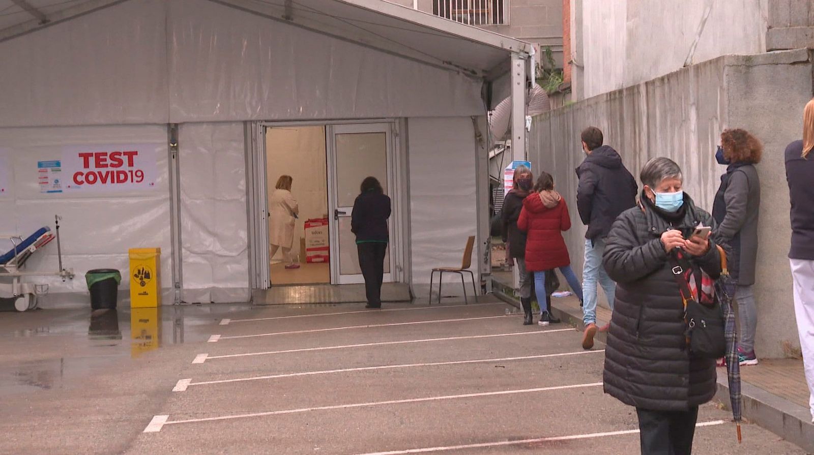 Dos hospitales más se suman a la campaña de Navidad de test de antígenos en Madrid