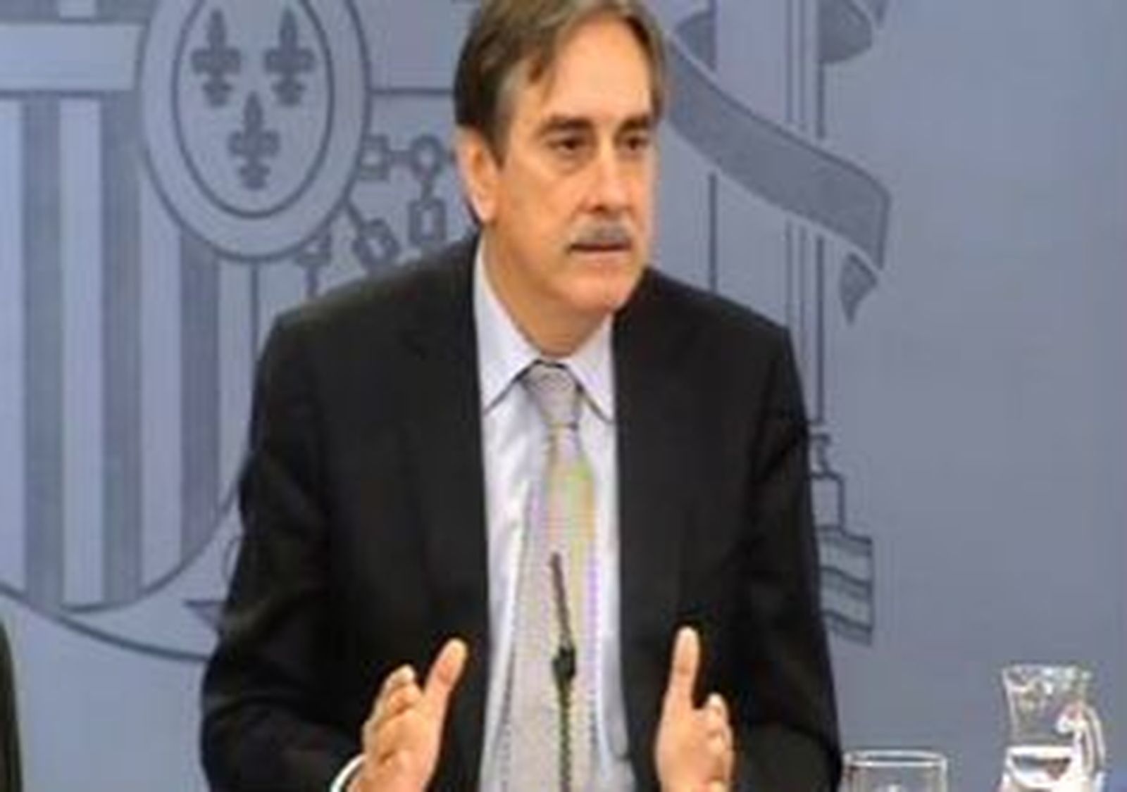 El Gobierno aprueba el decreto de medidas laborales y aparca las modificaciones fiscales