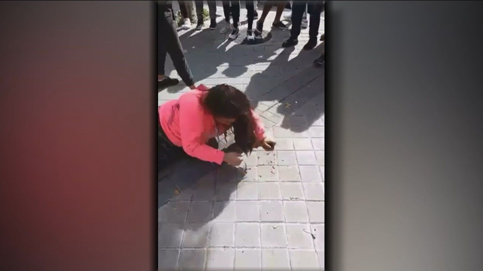 La niña que recibió una paliza en San Blas ya había sufrido varios ataques y amenazas