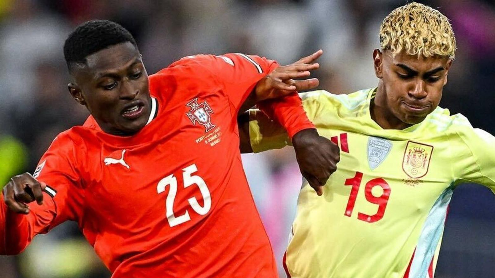Lamine Yamal frente a Nuno Mendes
