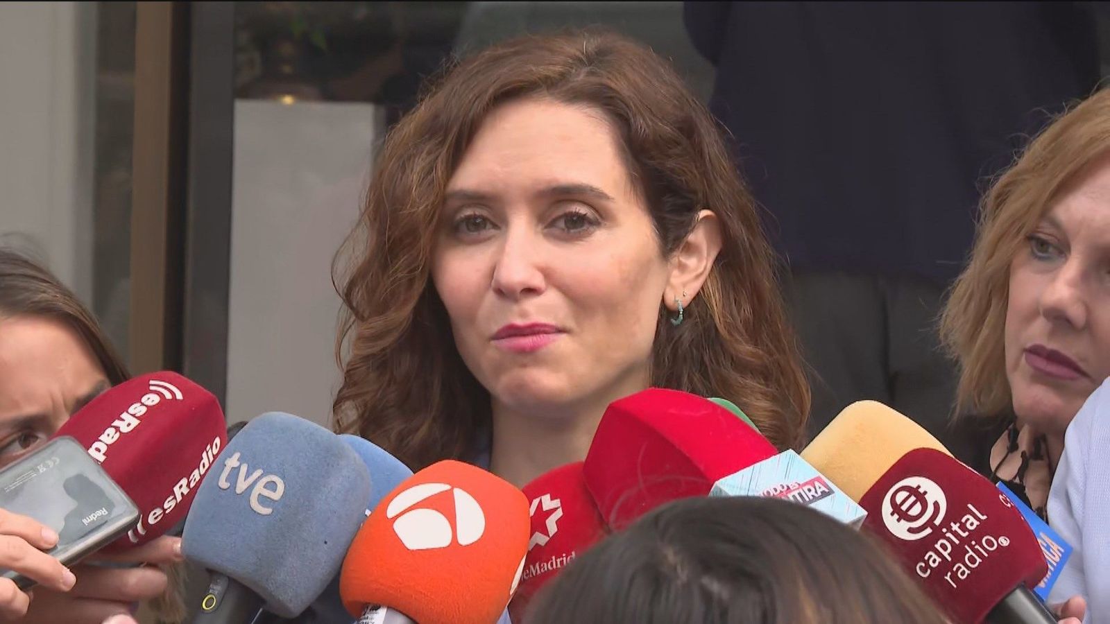 Ayuso tras la rebaja de penas a La Manada critica "la falacia del Gobierno con el feminismo"
