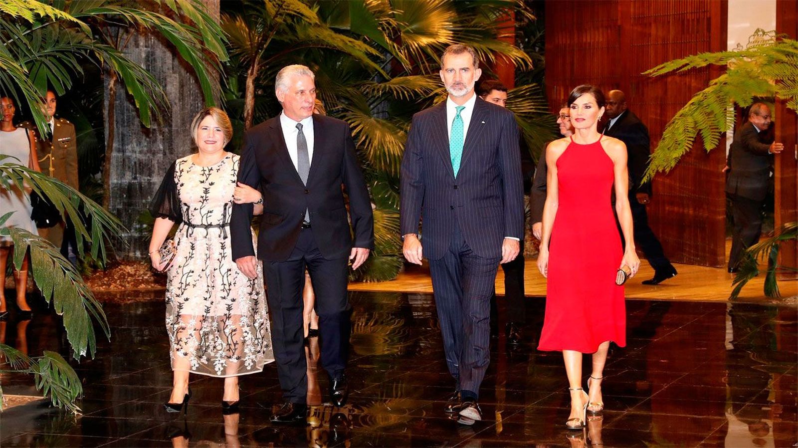 Cena oficial en honor de los Reyes con Miguel Díaz-Canel y su esposa de anfitriones