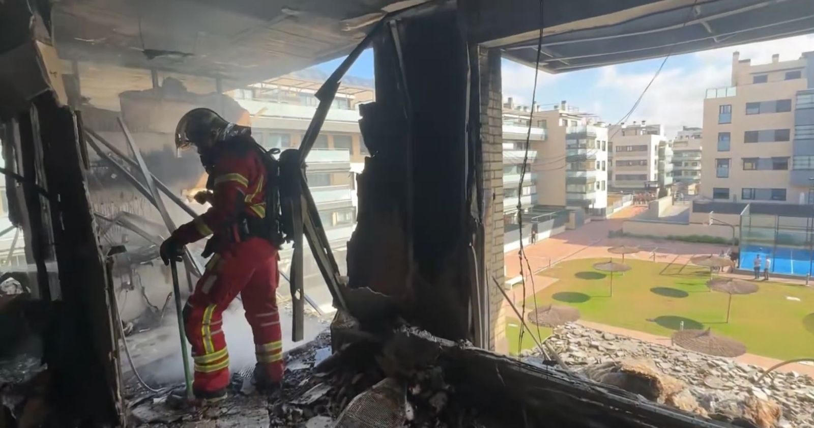 Mueren tres perros en la explosión e incendio de una vivienda en Valdemoro