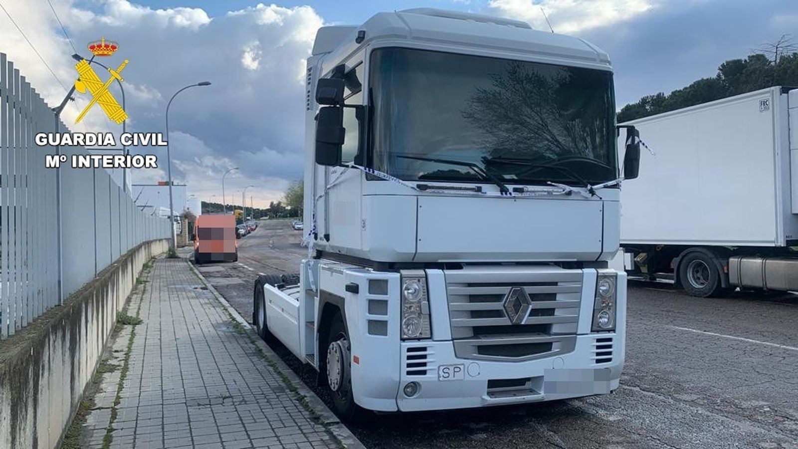 Imagen de archivo de un camión robado recuperado por la Guardia Civil