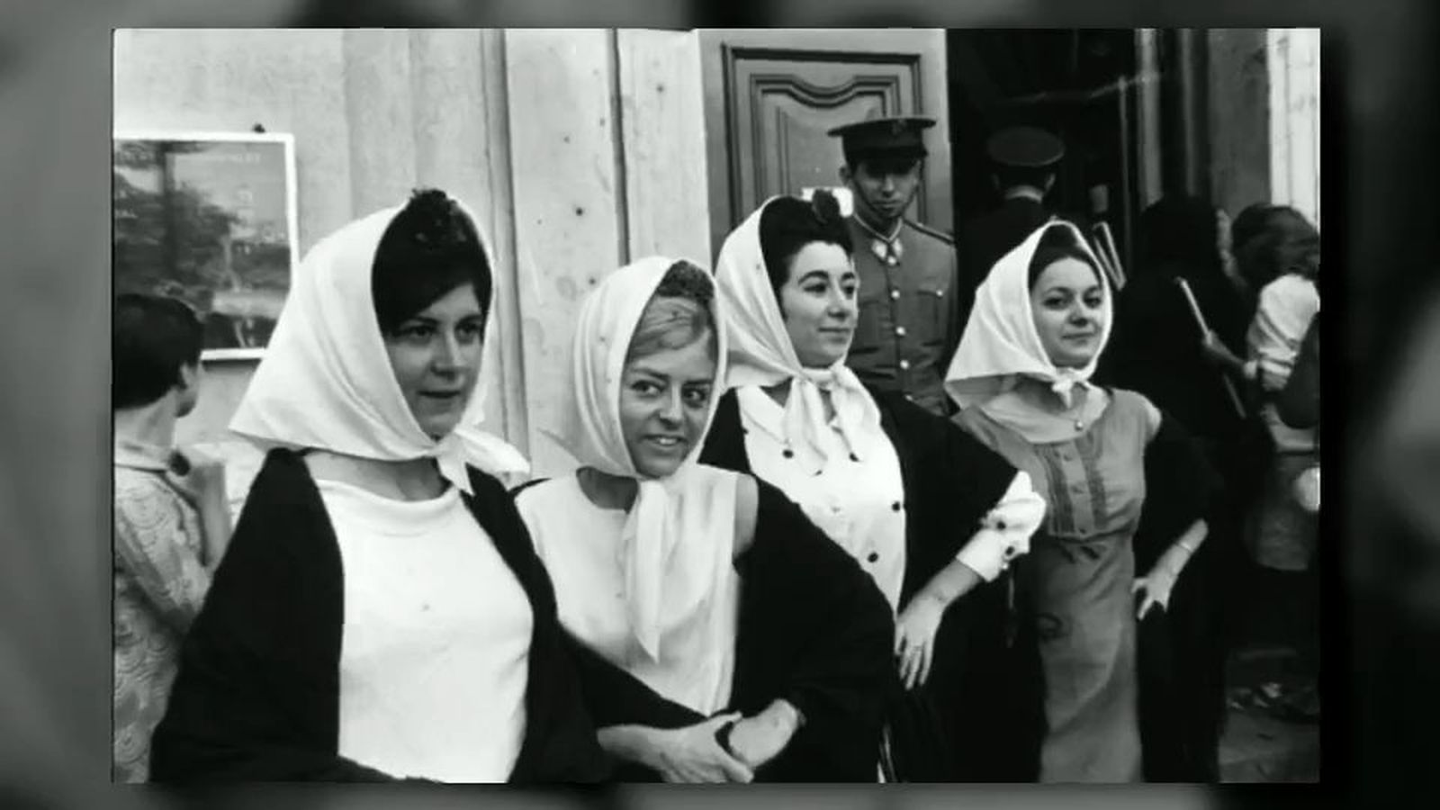 Recordamos a las modistillas del Madrid del siglo XIX con estas imágenes