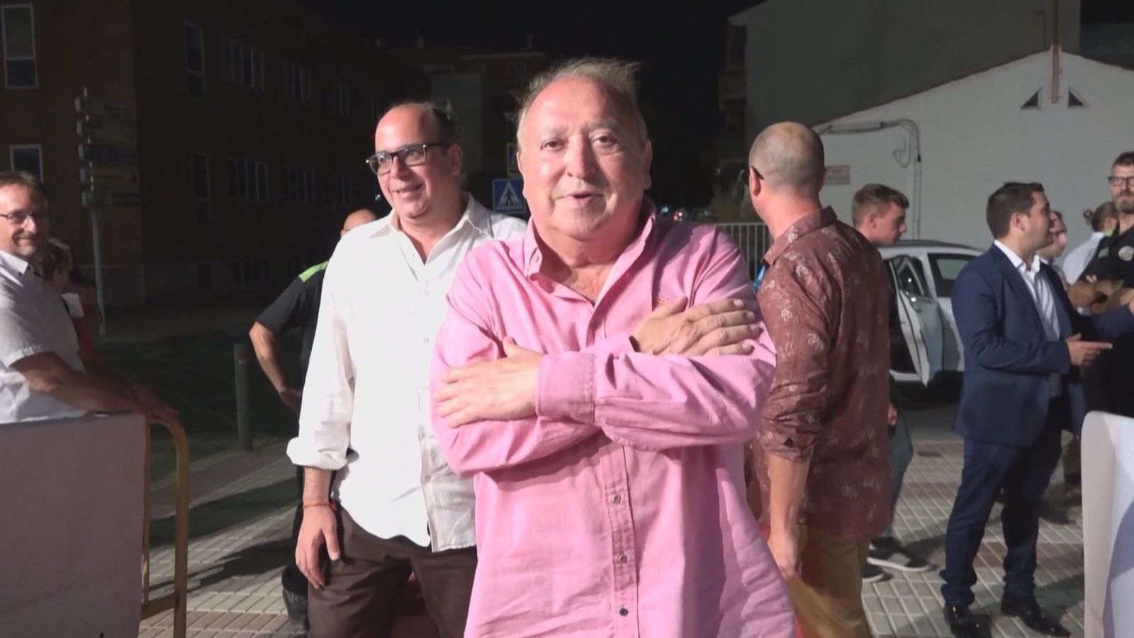 Familiares y compañeros despiden en Valencia al actor Fernando Esteso