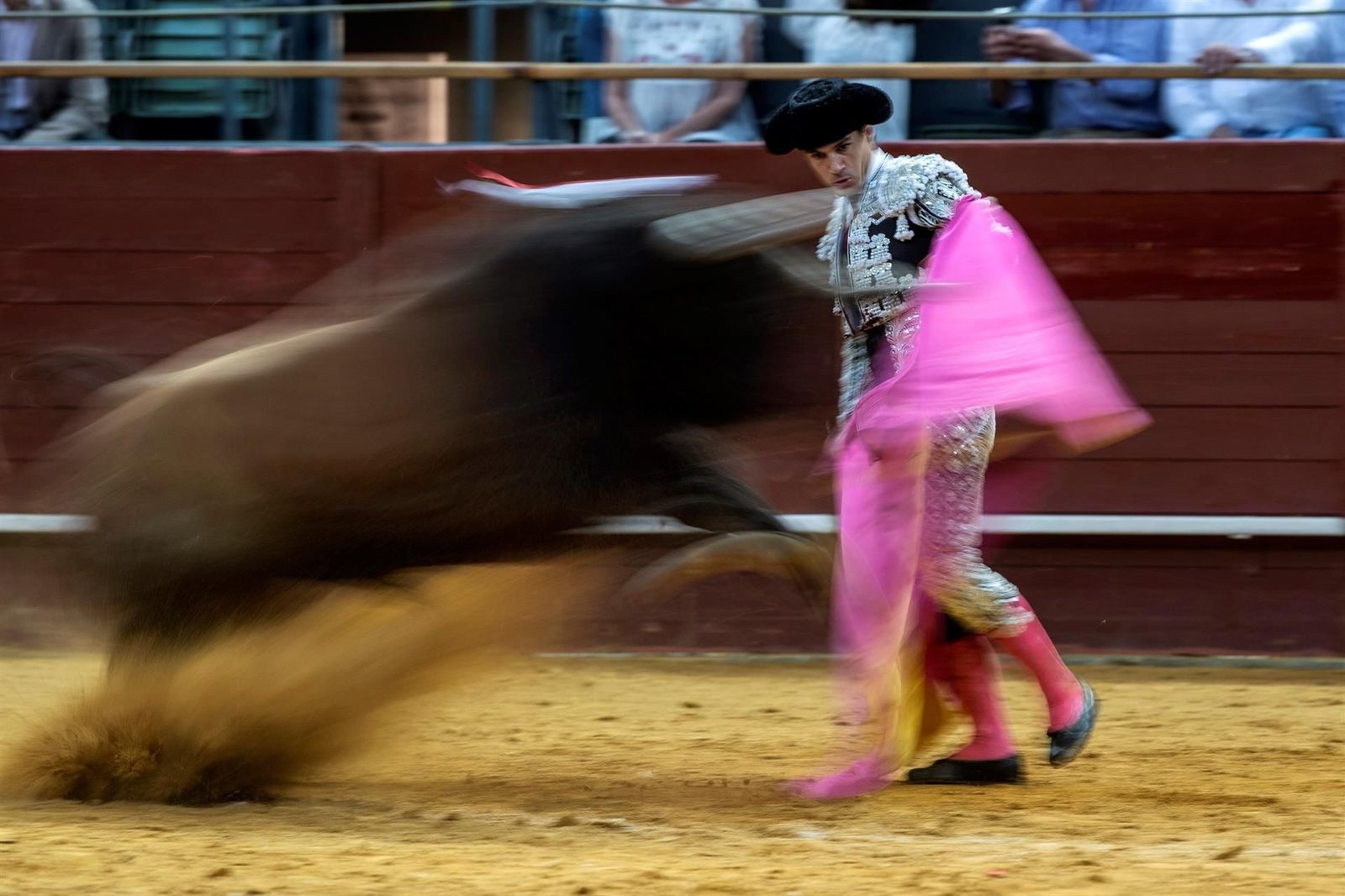 Aguado evoluciona favorablemente y Juan José Domínguez "ha vuelto a nacer"