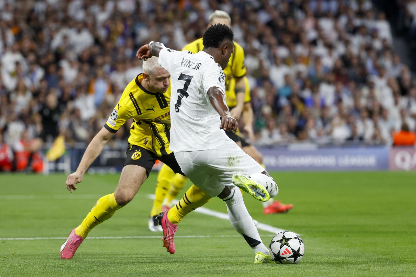 Vinicius ante el Borussia Dortmund