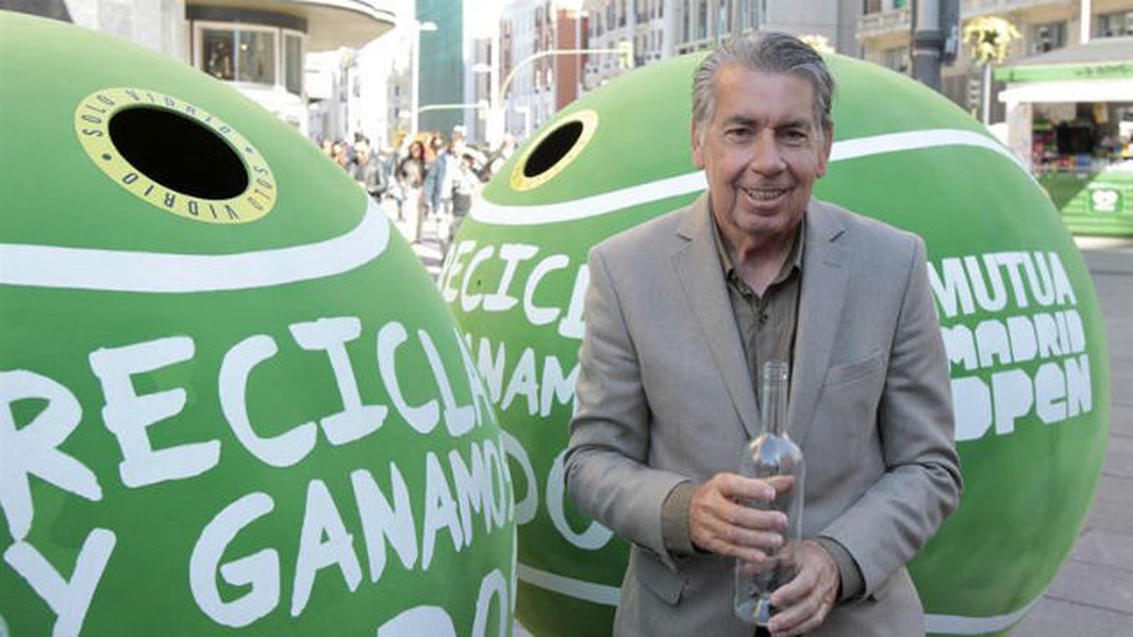 Manolo Santana