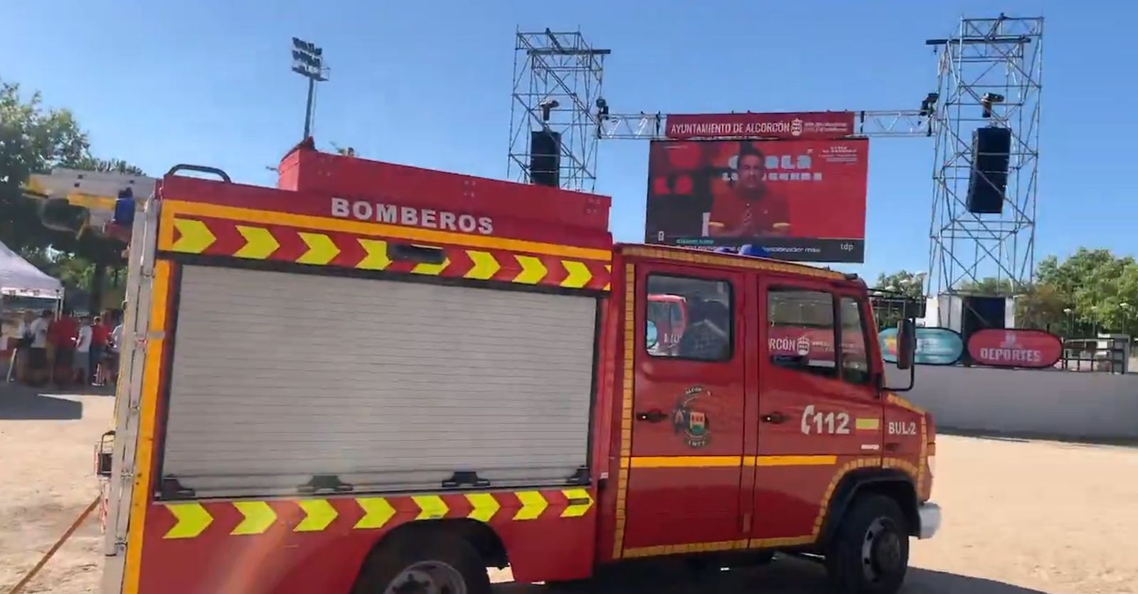Bomberos de Alcorcón en una de las zonas habilitadas para el seguimiento del España-Argentina del Mundial 2026