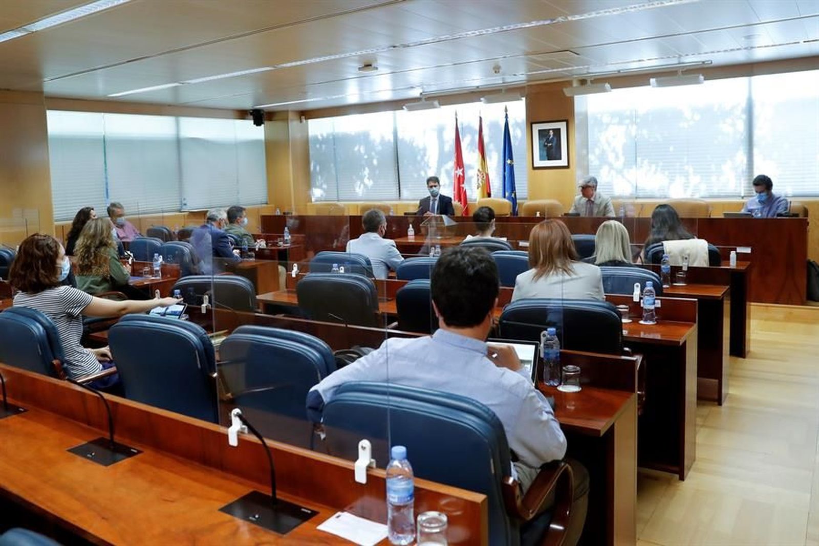 El PSOE presidirá la Comisión de Reconstrucción de la Asamblea gracias a la abstención de Vox
