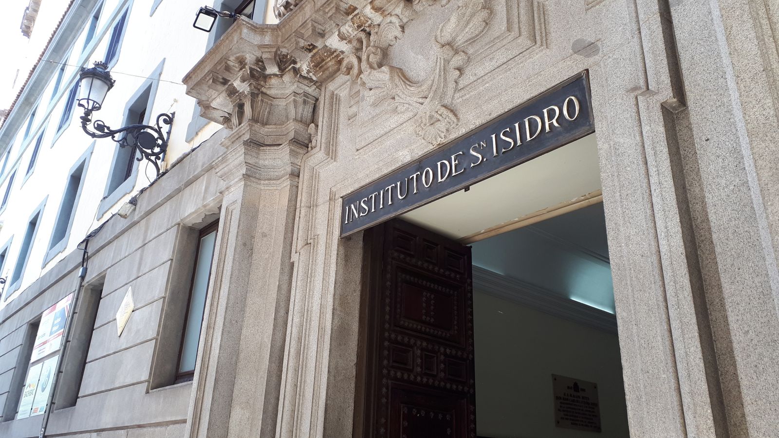 IES San Isidro, en la Calle de los Estudios