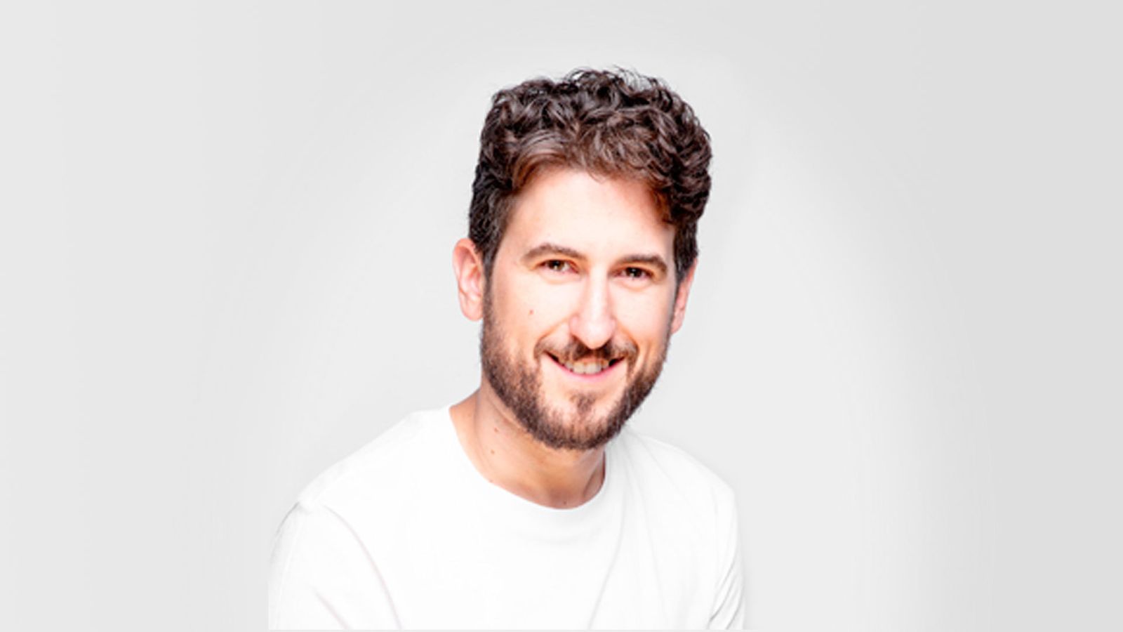 El actor Héctor Carballo