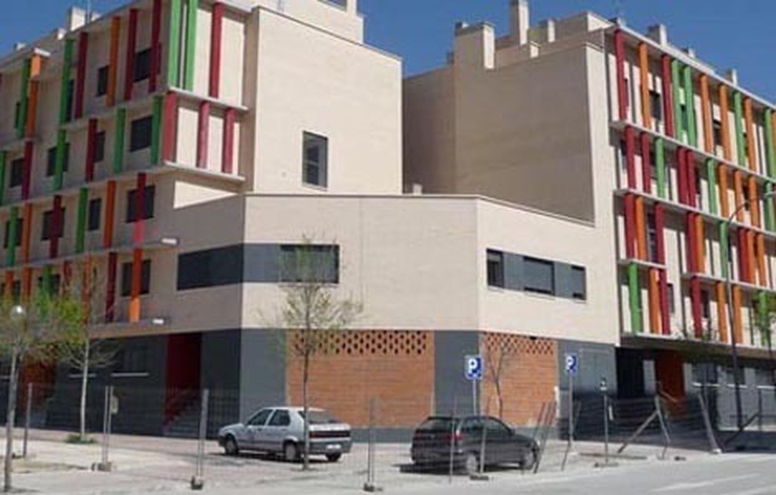 IU exige "implicación" al Ayuntamiento para poner fin a la "dictatura" de las mafias que realquilan pisos de la EMVS