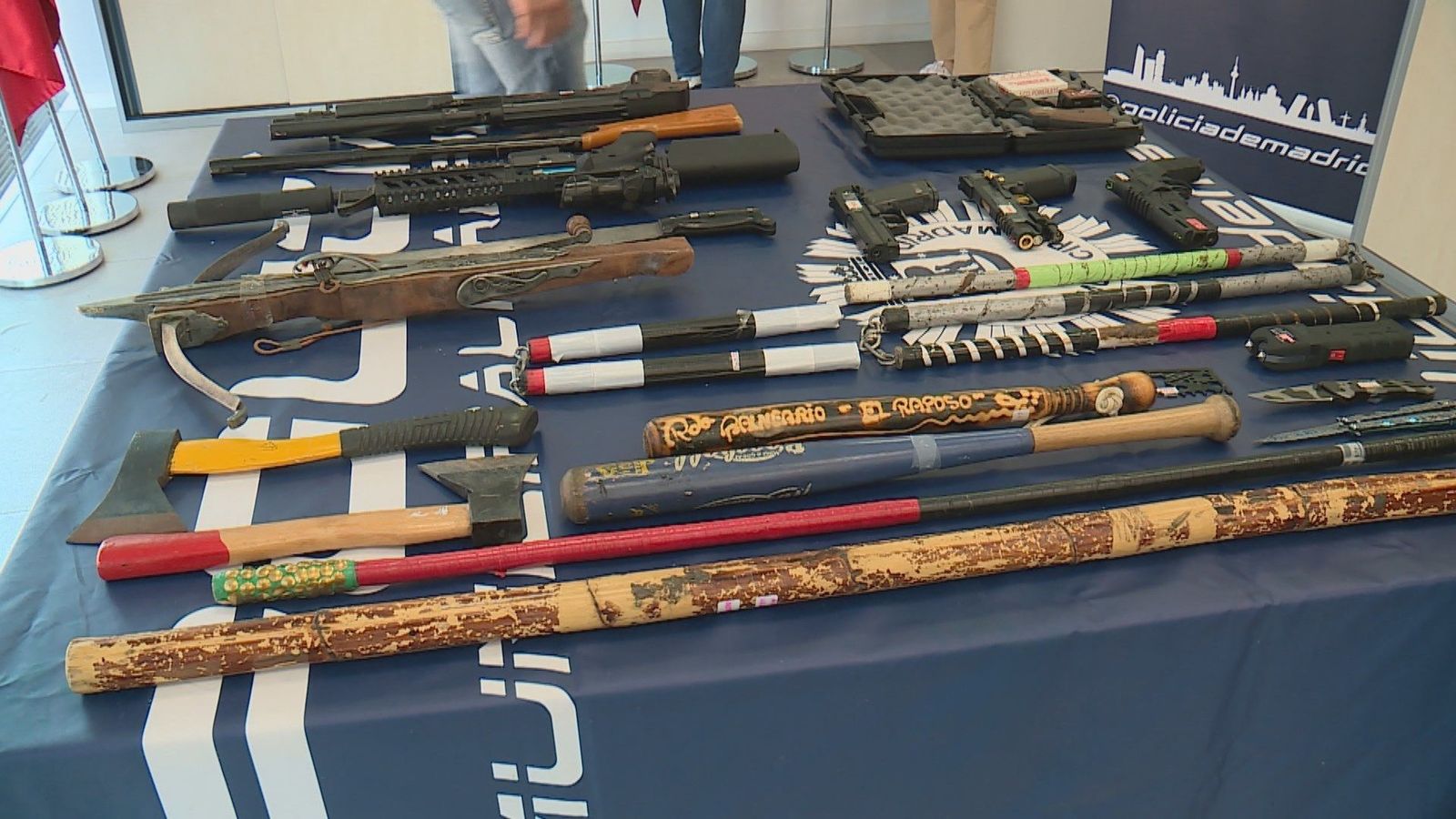 Detenido un miembro de los Trinitarios tras semiamputar una mano a otro con una katana
