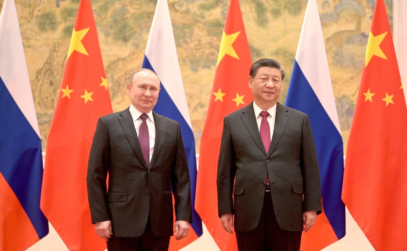 El presidente ruso, Vladimir Putin y el mandatario chino, Xi Jinping