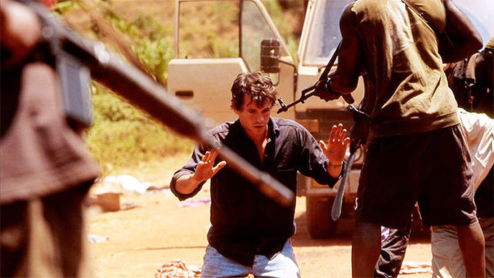 El drama de la guerra de Ruanda en 'Disparando a perros'