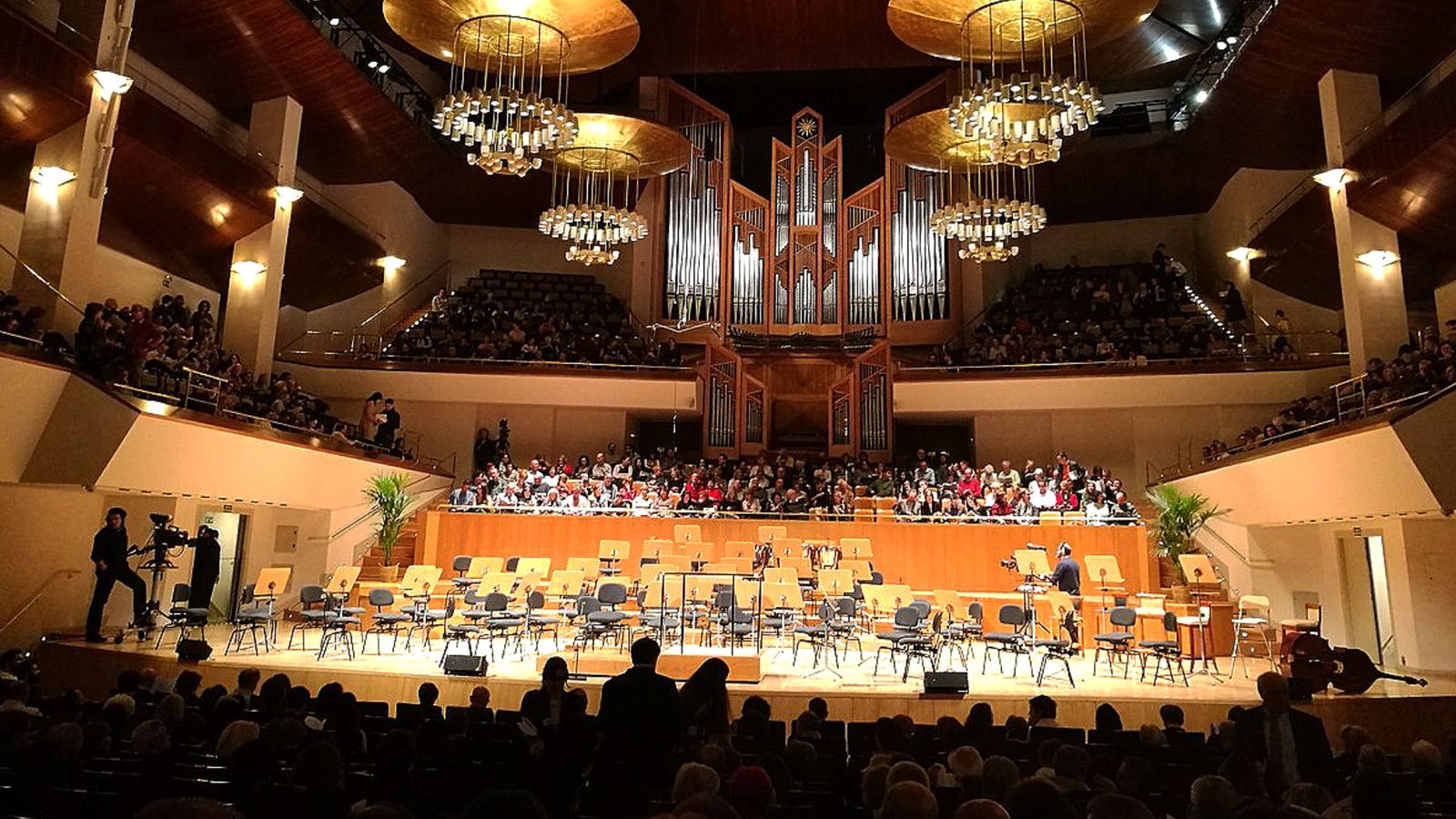 Asistimos a los ensayos de un concierto único, inclusivo y solidario que fusiona la música de Beethoven y Los Beatles
